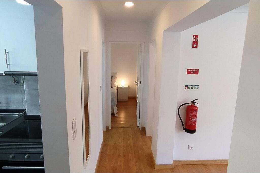 Lisboa/City/Sunny Apar/Metro/Airport/Wifi/Air Cond المظهر الخارجي الصورة
