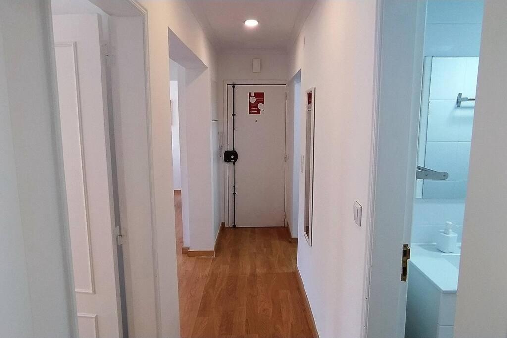 Lisboa/City/Sunny Apar/Metro/Airport/Wifi/Air Cond المظهر الخارجي الصورة